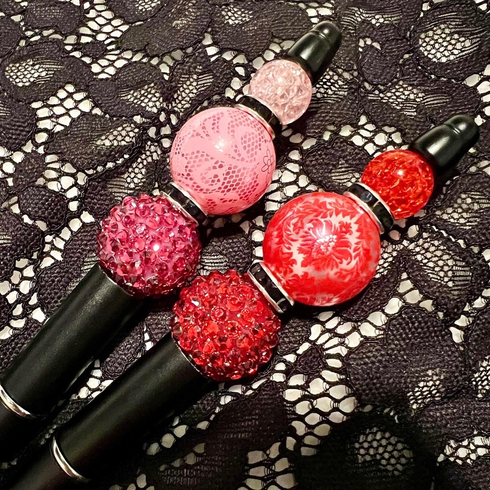 Red and Pink Beaded Necklace